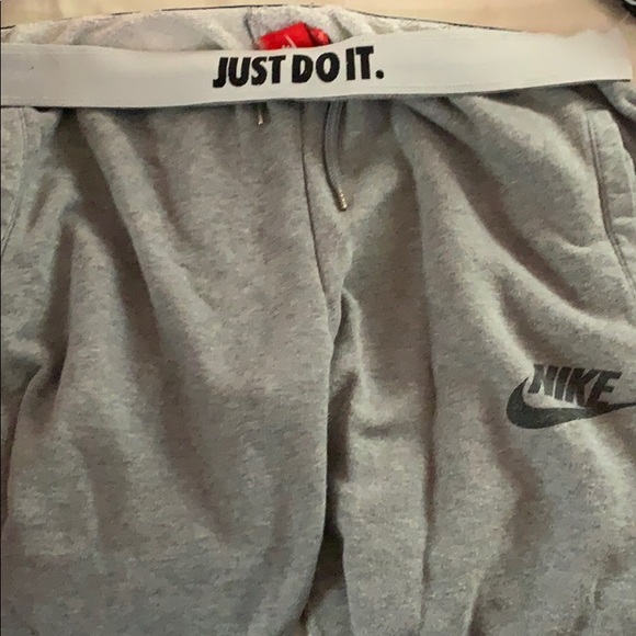 Nike Pants - Nike sweat pants